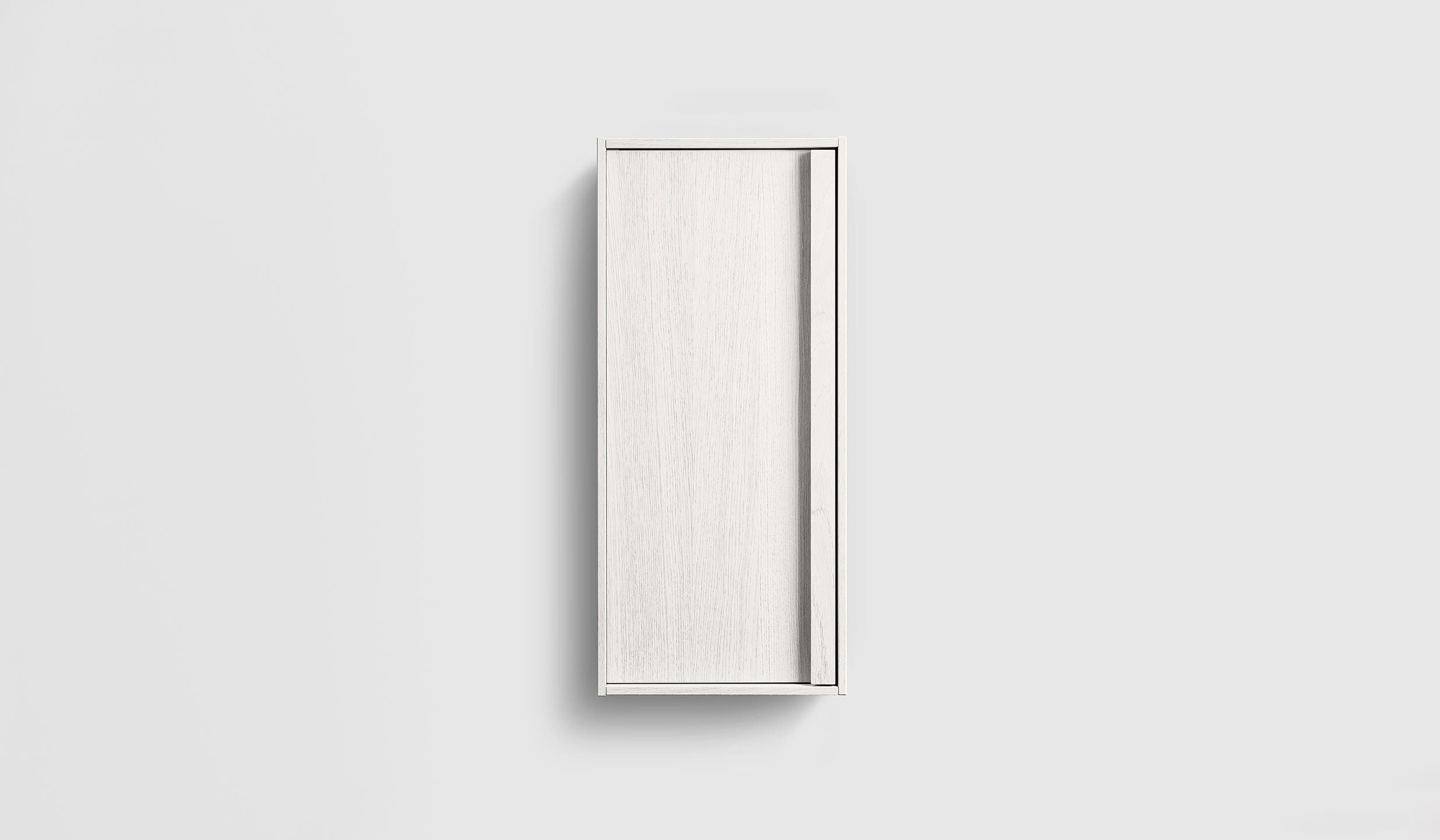 H2/C32 - White Wood Left